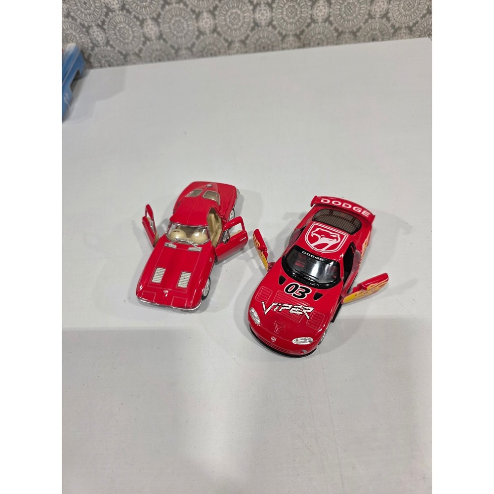 Set of 2 Kinsmart Red Diecast Toy Cars 1963 Corvette Stingray Dodge Viper 03, 5" - Picture 6 of 10